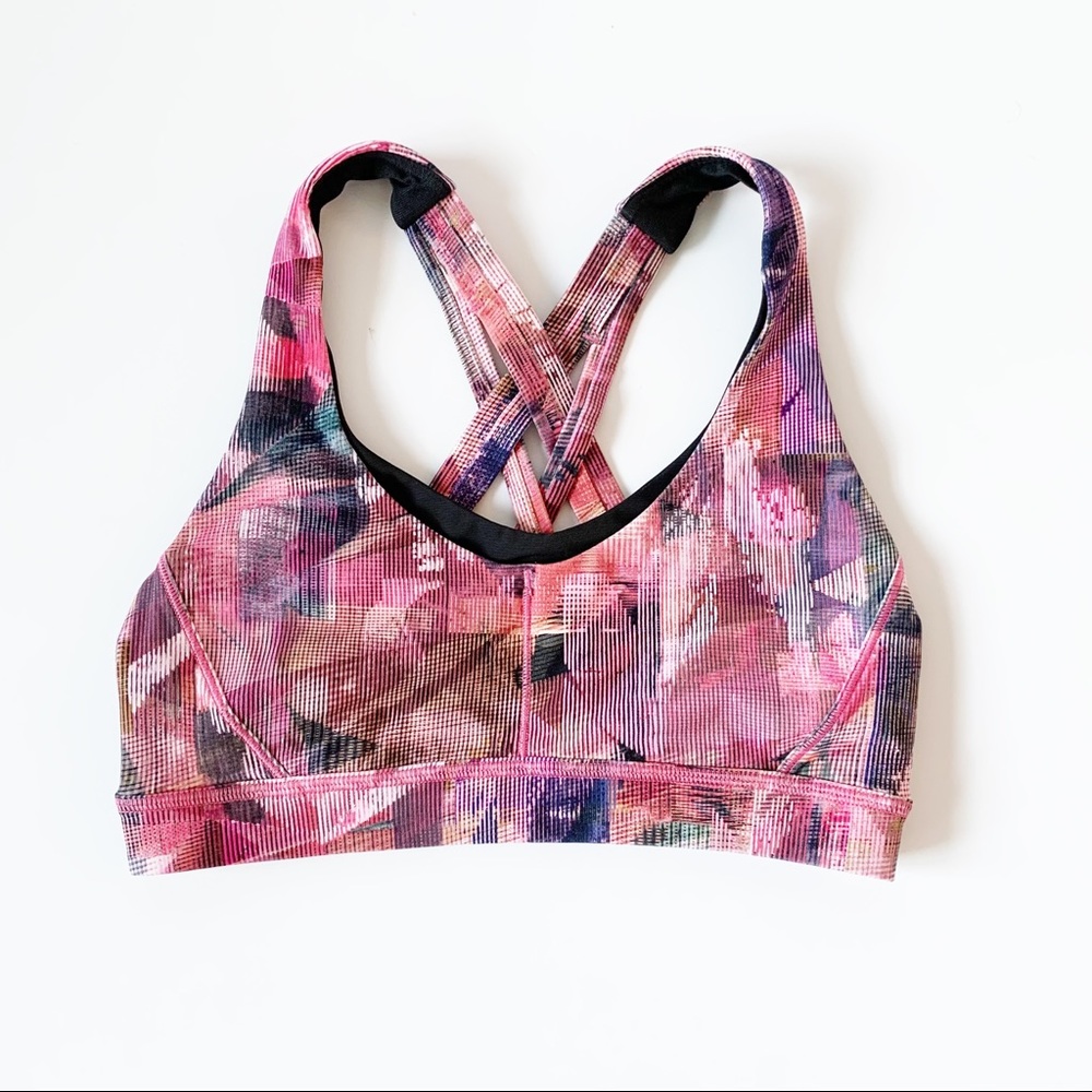 Lululemon Sports Bra Stash N Run Luxtreme